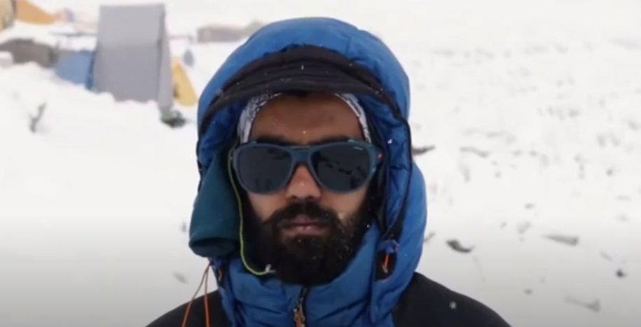 Mountaineer, 25, Scales Mt Everest In His First Attempt Weeks After ...